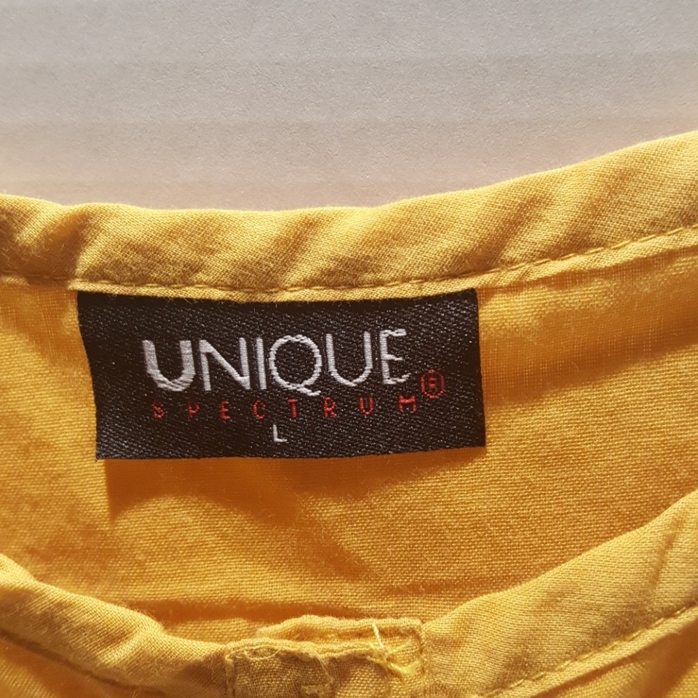 Ladies Top - Picture 3 of 7